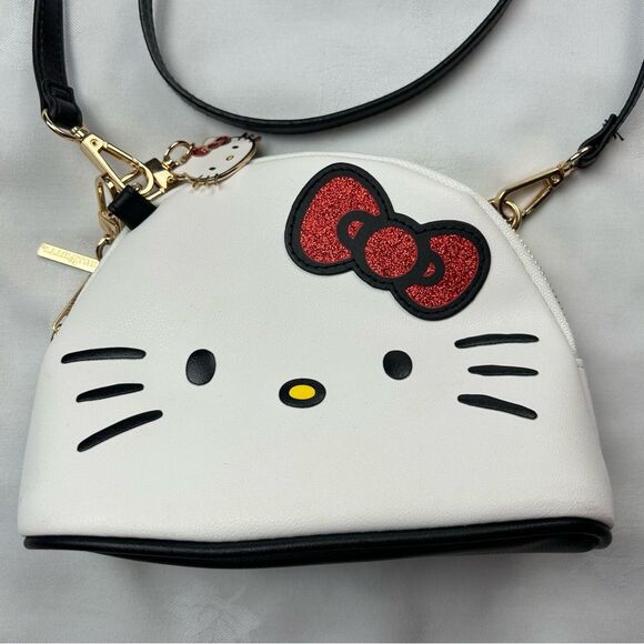 Sanrio Hello Kitty Crossbody Purse with Charms Adjustable Strap Zip White Red - Picture 15 of 15